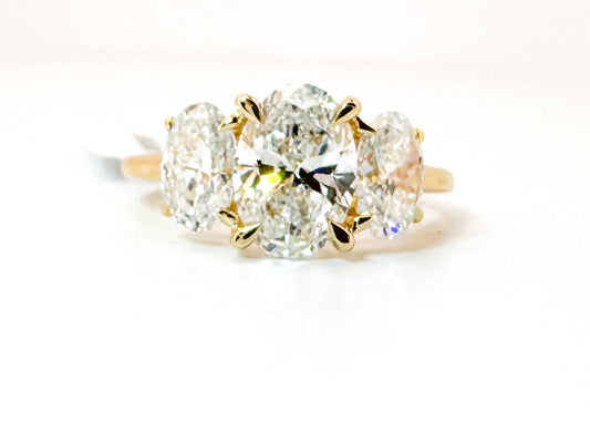 14k, Yellow gold, Three stone, lab grown diamond ring. 3.00 ctw VS2 E