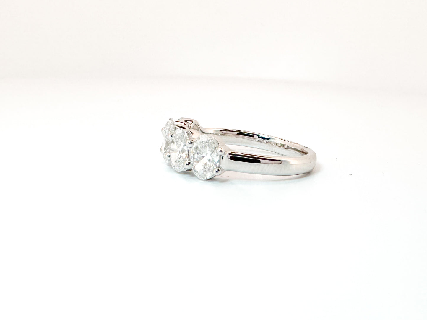 14k, White gold, Lab grown, five oval, diamond band 2.00 ctw