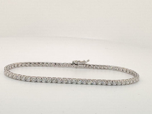 14k, whtie gold 3.00 carat total weight lab grown diamond tennis bracelet.