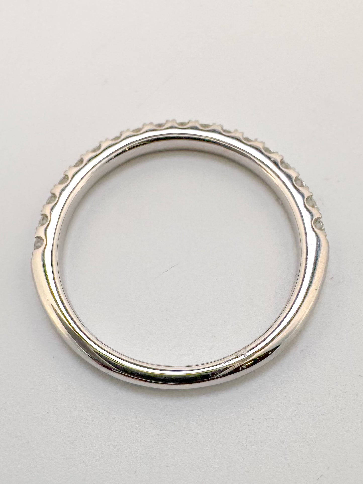 14K, White gold .35 diamond totsal weight wedding band. VS2 G