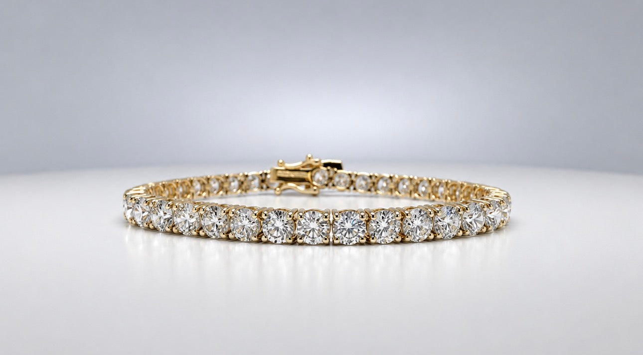 14K, yellow gold, 12.20 carat, natural diamond tennis bracelet. VS G-H