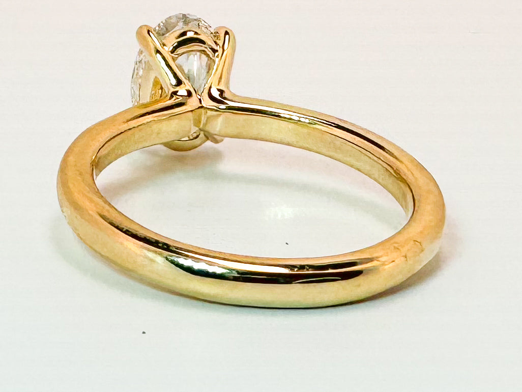 14K, yellow gold Lab Grown oval 1.50 carat SI1 H engagement ring