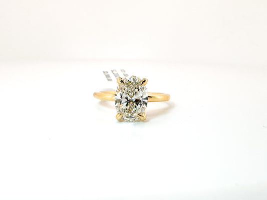 14k, yellow gold 1.89 carat, Lab grown oval set with .06 side dia