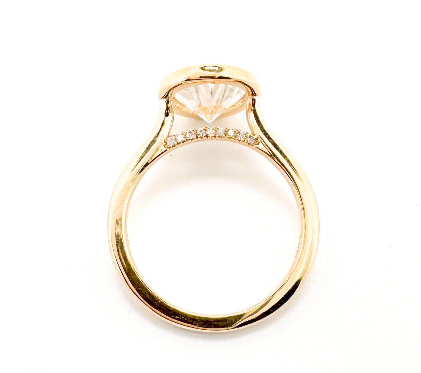 14K,yellow gold 3.03 carat, lab grown ,oval, diamond engagement ring. F VS1 IGI Certified