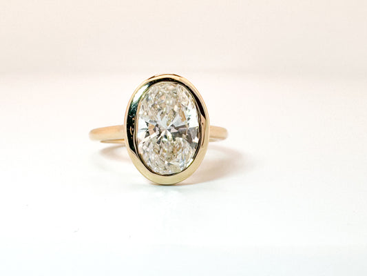 14K,yellow gold 3.03 carat, lab grown ,oval, diamond engagement ring. F VS1 IGI Certified