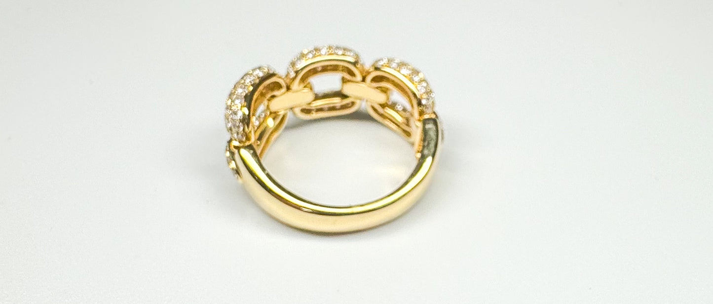 14kt Yellow Gold Diamond Link Ring
