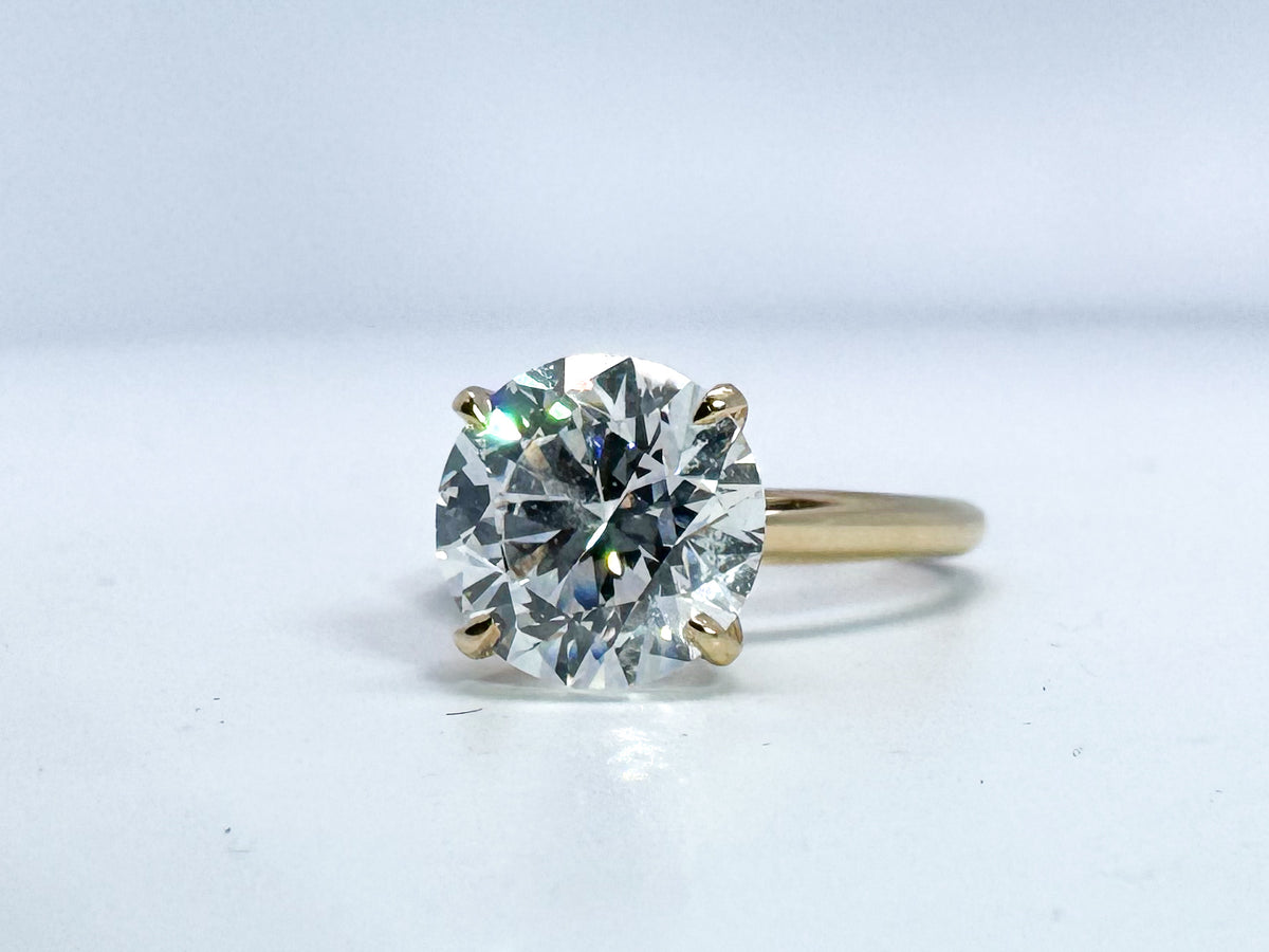 14K,Yellow gold, 3.03 VS1 F Ideal cut lab grown diamond engagement ring.