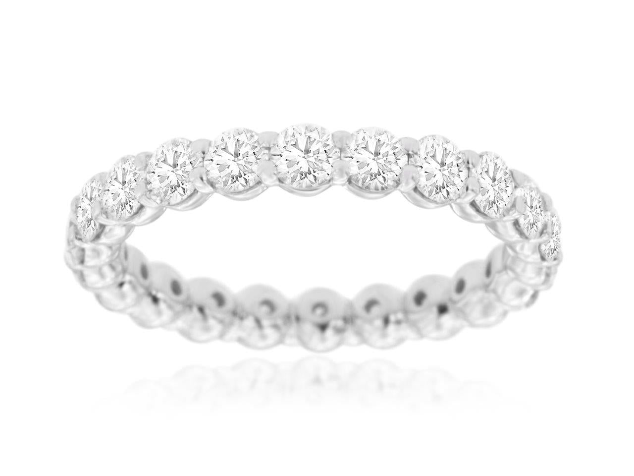 14KW 2.40 carat total weigh, VS2 F-G lab grwon diamond eternity band