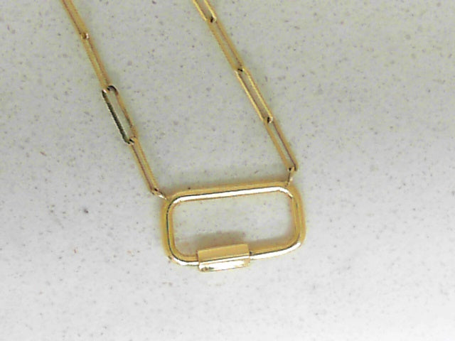 Paperclip Fashion chain