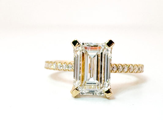 14K,Yellow gold 2.51 carat, Lab grown, emerald cut diamond set with .30 side diamonds. IGI Certitied VS1 E
