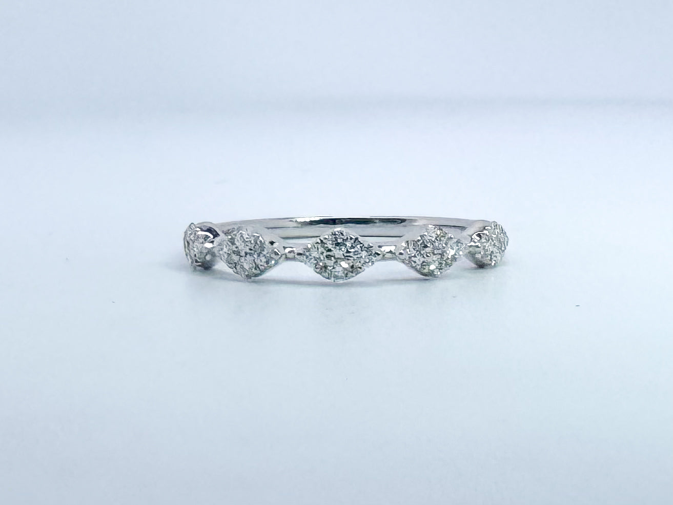 14k, white gold .21 carat total weight diamond band