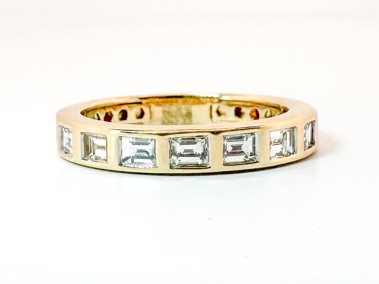 14k, yellow gold .83 dtw VS1 H-I baguette band