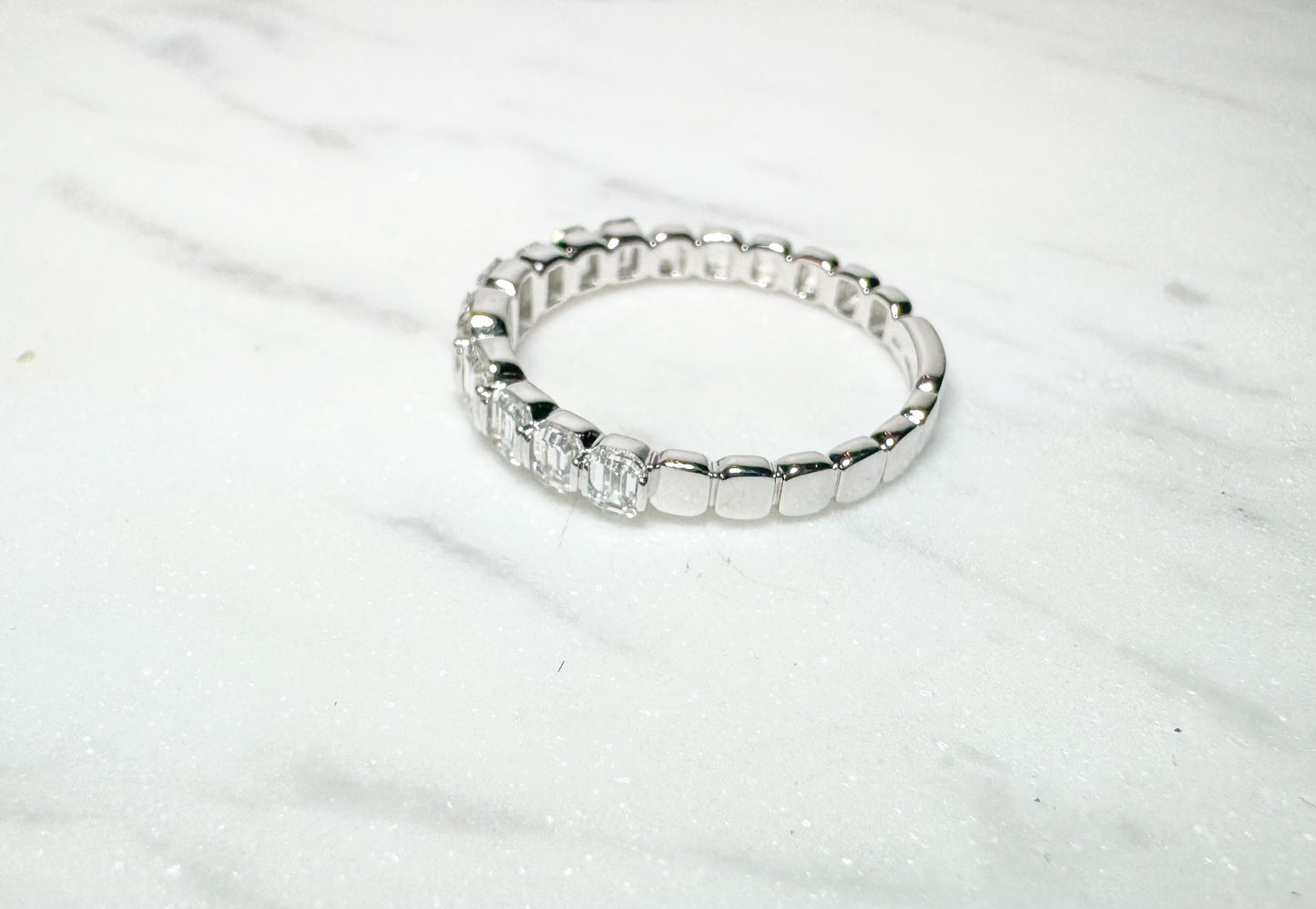 White Gold Emerald Ring