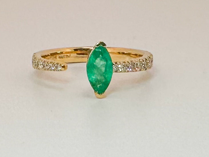 14K yellow gold, Natural emerald and diamond open concept modern fashion ring.