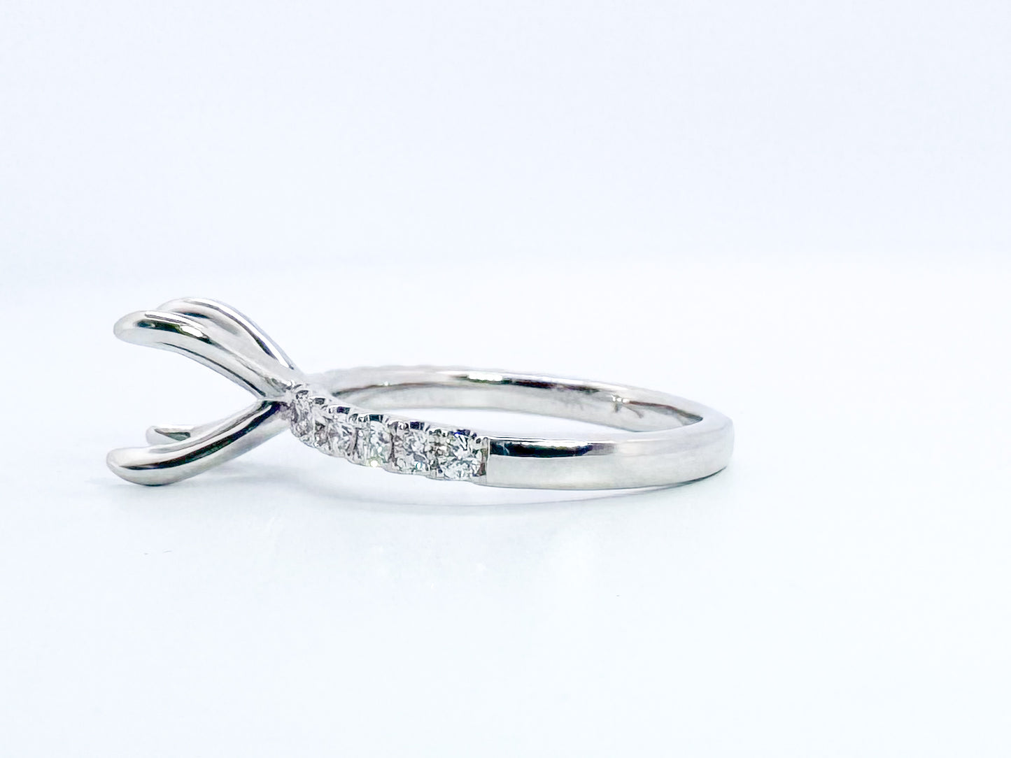 14K, white gold .40 carat total weight, natural diamond engagement ring for an 8mm stone.