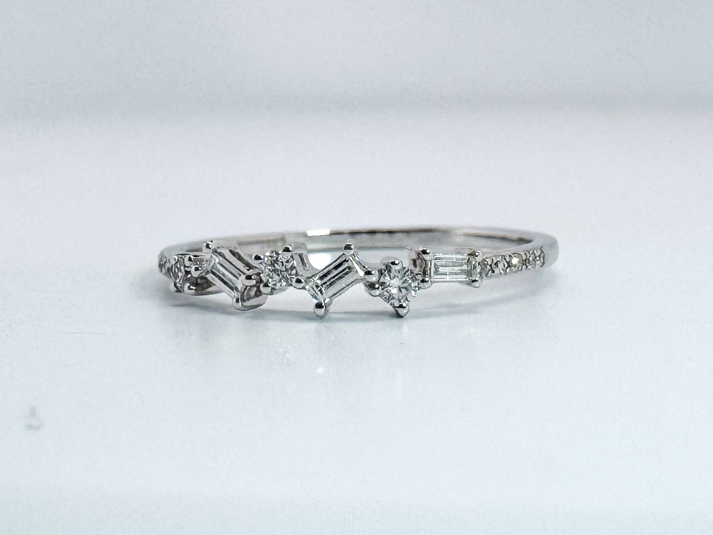 14K, white gold gold .23 diamond total weight, baguette and round brilliant diamond band