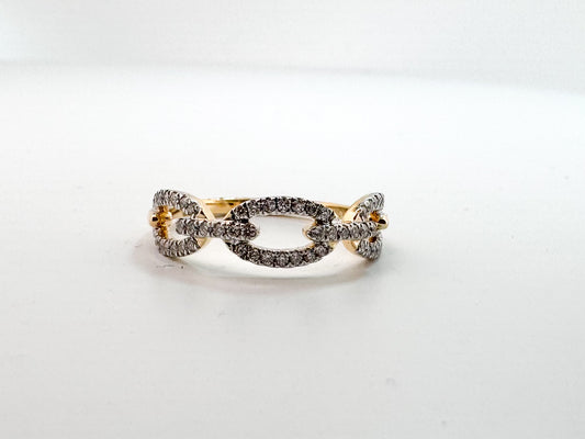 14K, yellow gold, diamond link ring. .24 diamond total weight