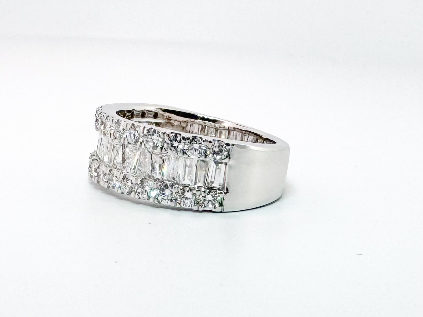 14K, White gold, baguette and round brilliant, lab diamond fashion ring. VS E-F 1.70 carats