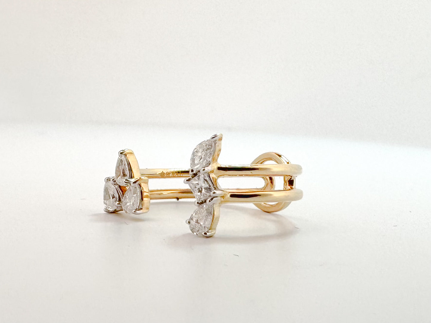 14K, yellow gold .66 dtw open concept fashion diaond ring.