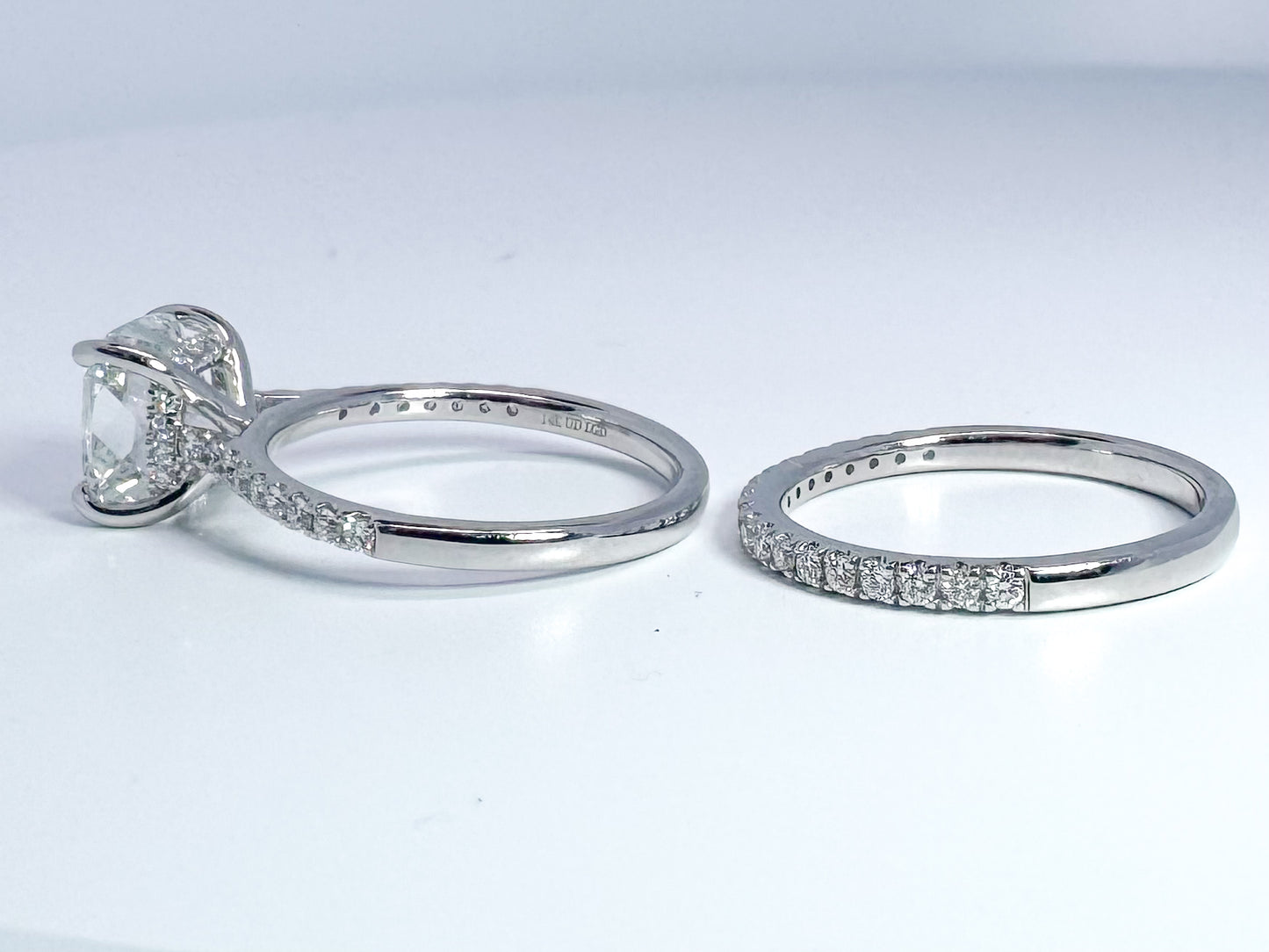 14K, white gold, 3.01 F VS1 Cushion cut set with .53 carats of side diamonds. Wedding set IGI Certified Lab grown