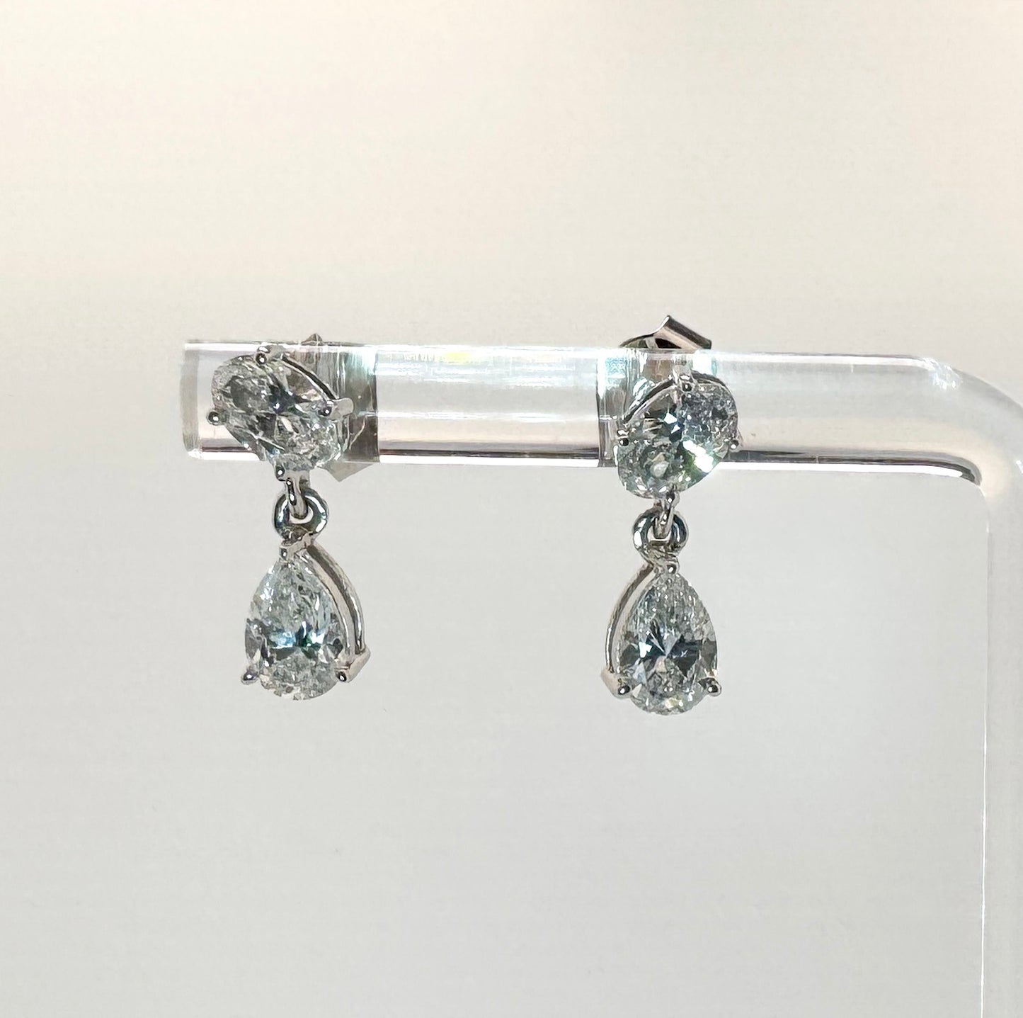 14KW 1.15  total weight lab grow diamond earrings.