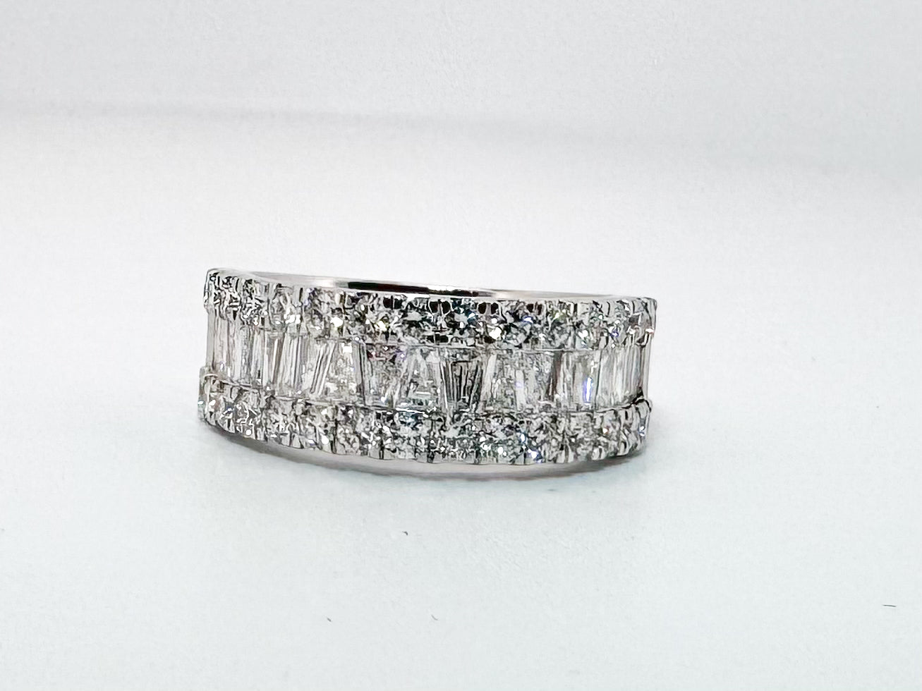 14K, White gold, baguette and round brilliant, lab diamond fashion ring. VS E-F 1.70 carats