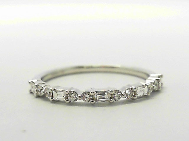 .31 ctw round and baguette band