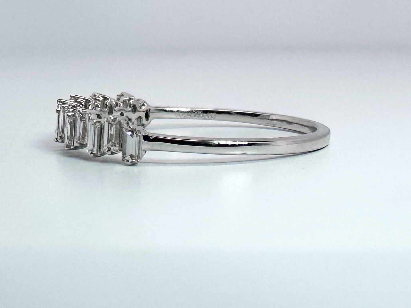14K, white gold gold, staggard baguette, natural diamond band.