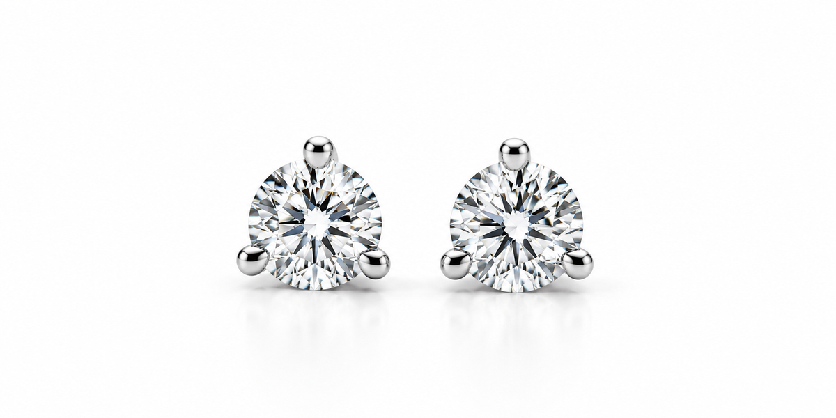 14K, White gold, 2.00 carat total weight, lab grown diamond stud earrings VS1 E