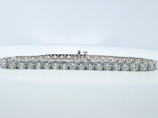 14k white gold 10.08 carat diamond tennis bracelet.