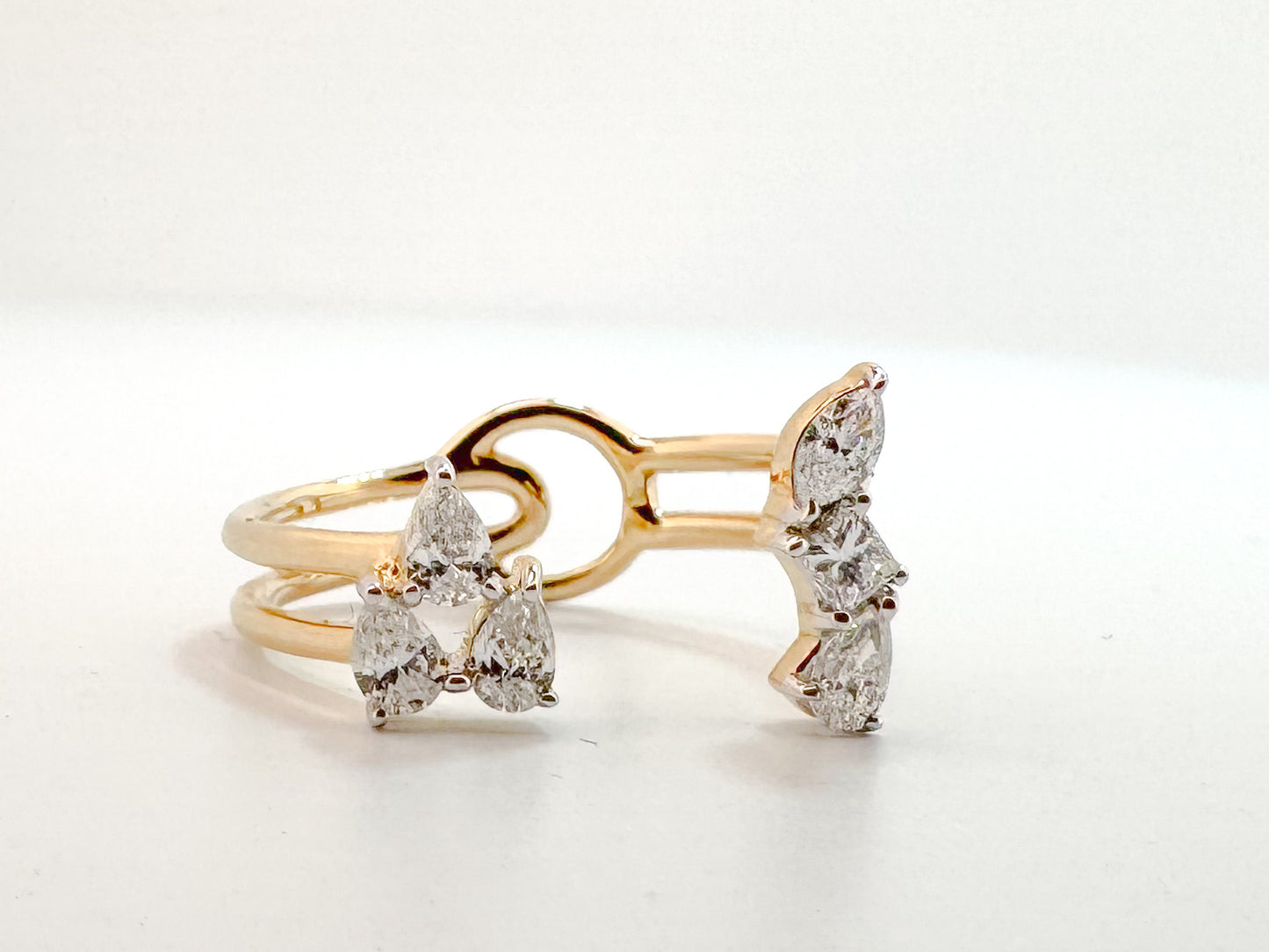 14K, yellow gold .66 dtw open concept fashion diaond ring.