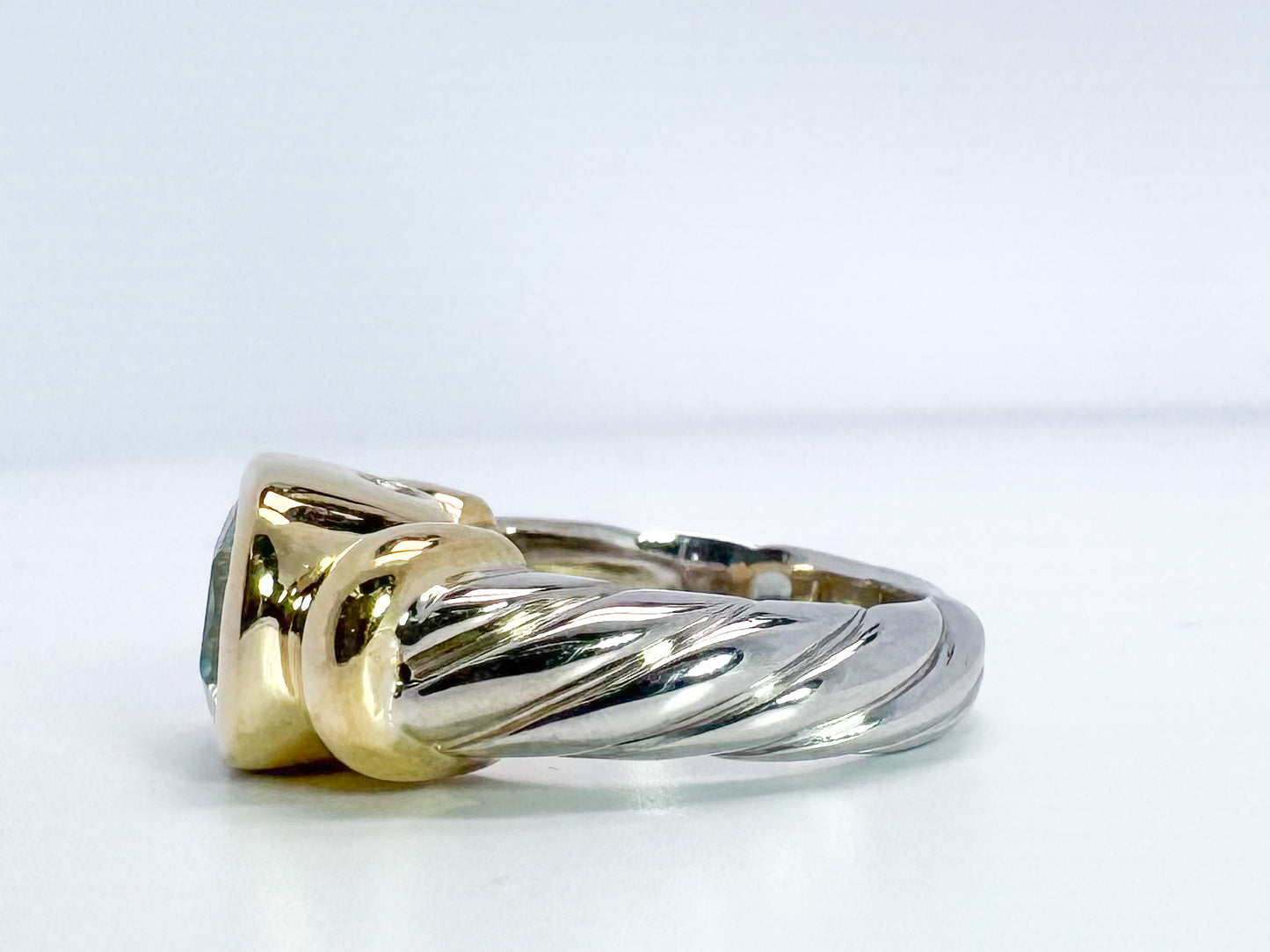 14K two tone, Aquamarine and diamond fashion ring