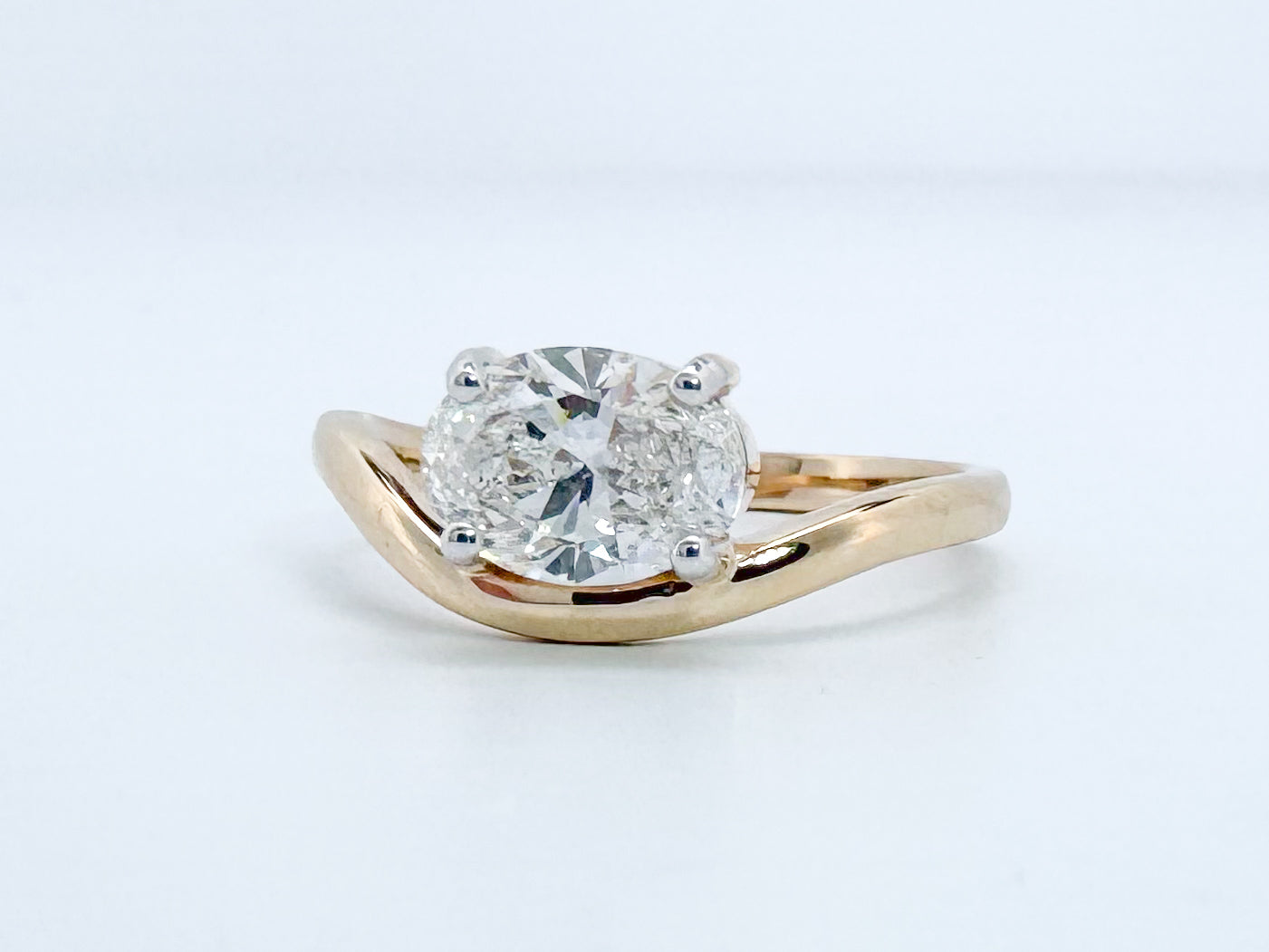 14K, Yellow gold, 1.11 carat, lab grown oval diamond ring.