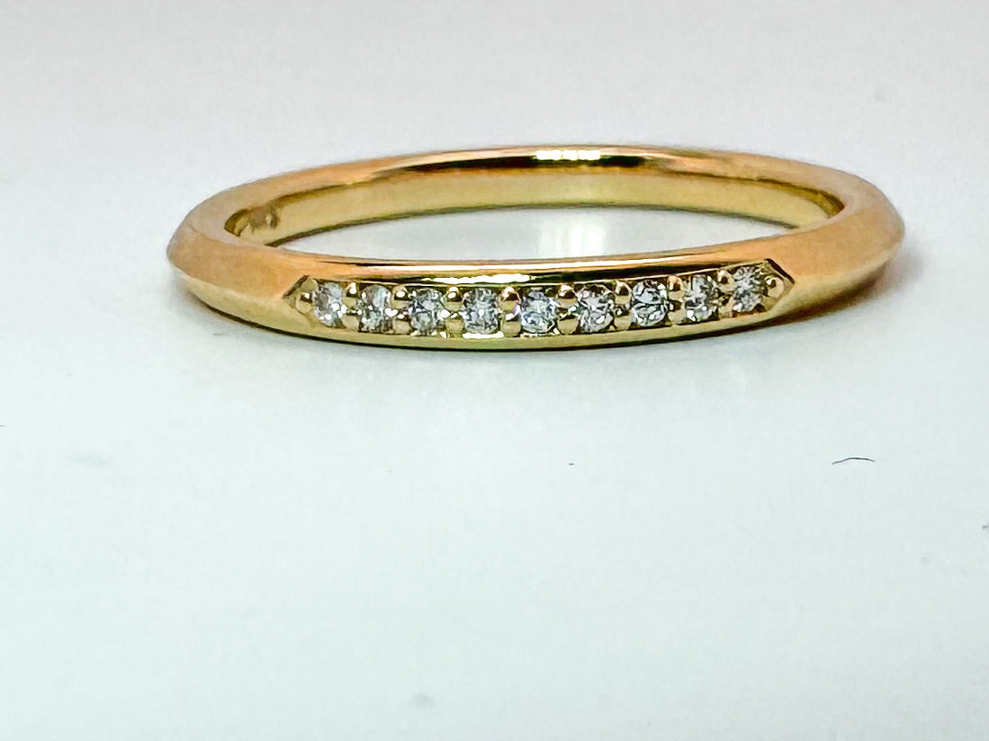 14k .06 diamond total weight, knife edge wedding band